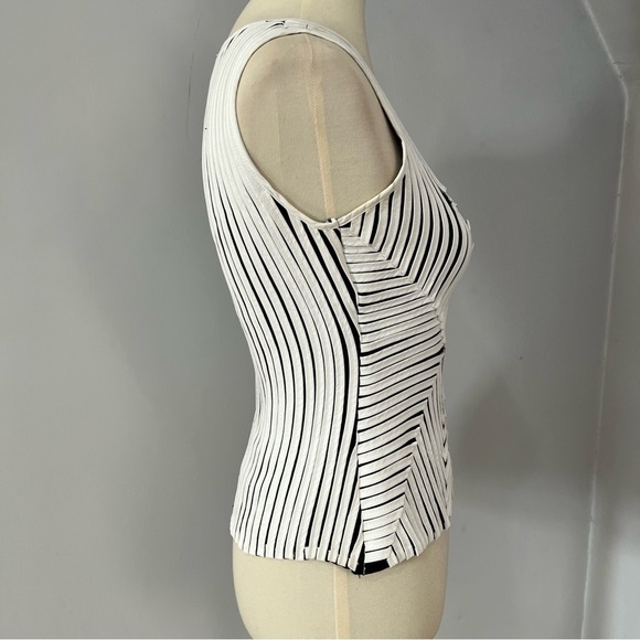 Vintage white and black 3D knit sleeveless top cotton eccentric blouse retro - Picture 4 of 7